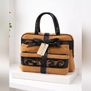 OSCAR De La RENTA 3-Piece Gift Set Handbag – Tan & Black